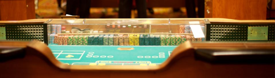 Blackjack one hand or two Craps 12 bet